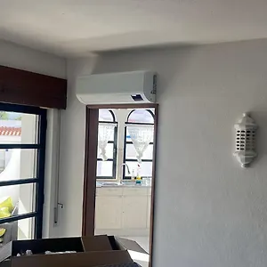 https://spacious-two-bedroom-apt-200m-from-the-beach.hotelaalgarve.com
