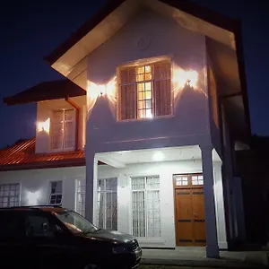 https://thurings-holiday-bungalow.kandyhotelsnow.com